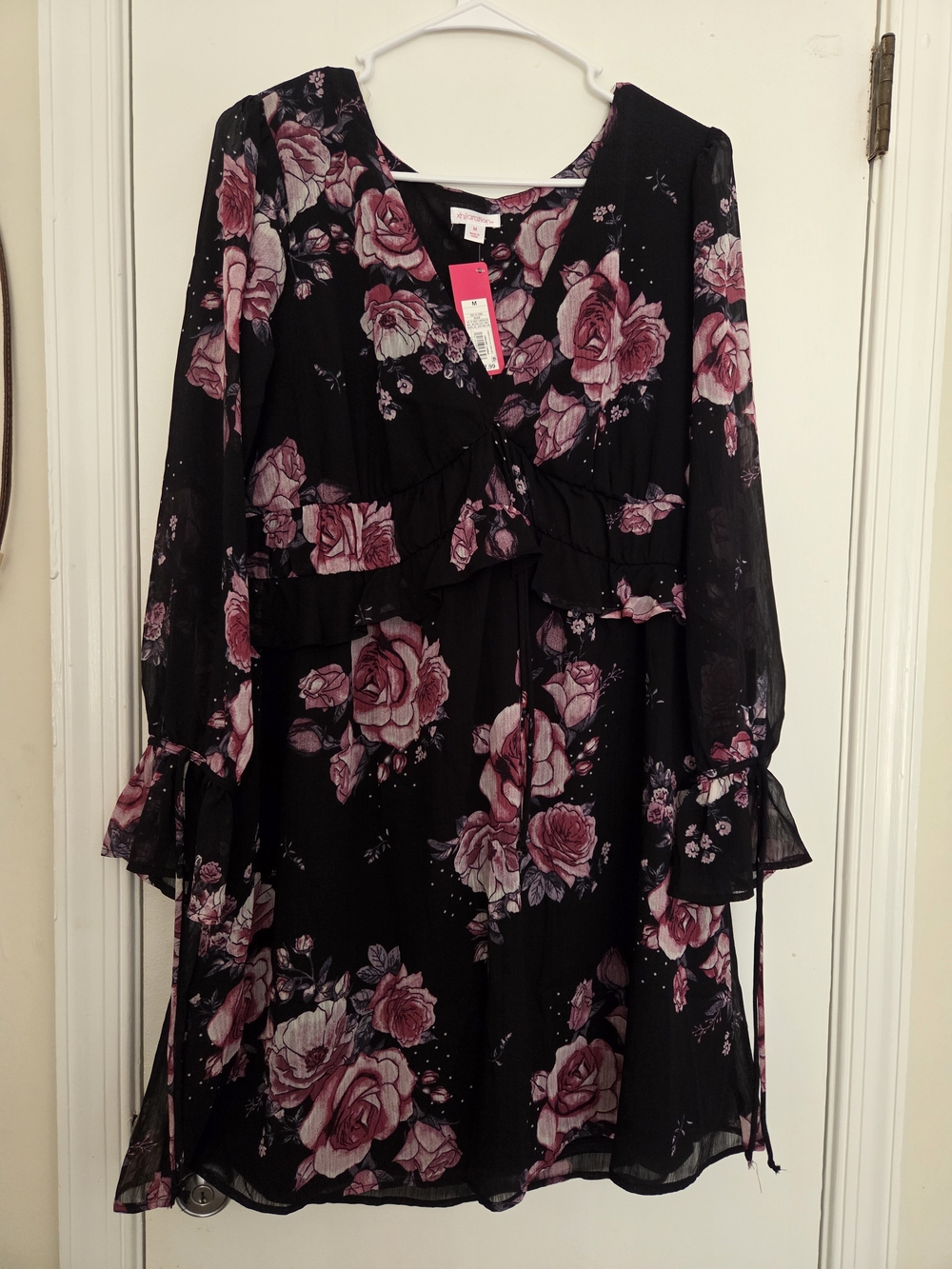 NWT Xhilaration Black Pink Rose Floral Chiffon Mini Dress Medium Bell Sleeve